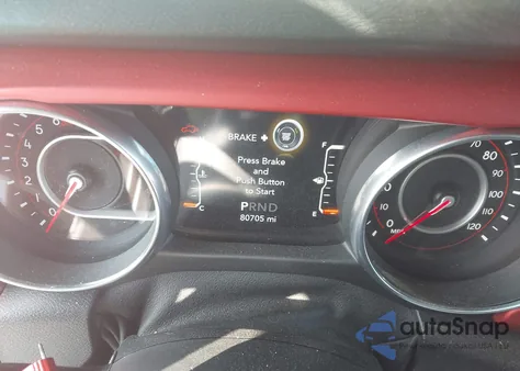 2018 Jeep Wrangler Unlimited Rubicon 4X4 z USA, uszkodzony, nr VIN 1C4HJXFN0JW141614